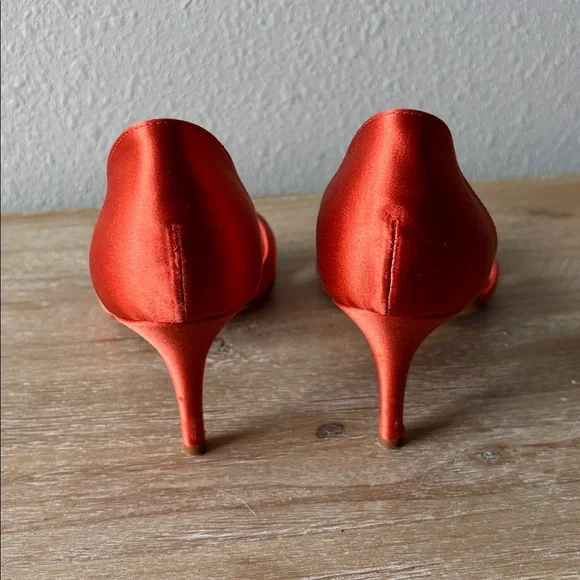 Butter Satin Heels with Gold Shell Accent - Picture 5 of 13